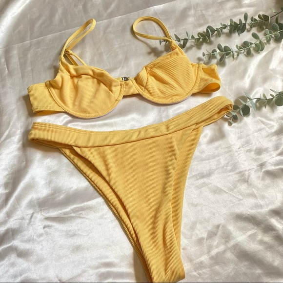 SHEIN Other - Shein Yellow Bra Style Bikini High Leg Bottoms Small